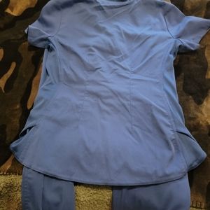 Medcouture scrub set